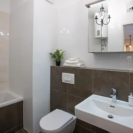 Morska 6 Luxury Znjan 아파트 *