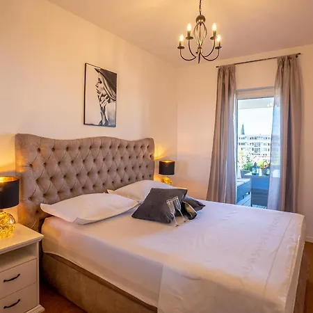 Morska 6 Luxury Znjan 아파트 *