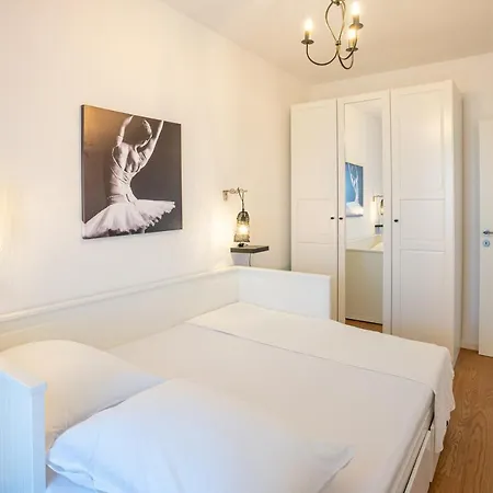 Morska 6 Luxury Znjan * Split